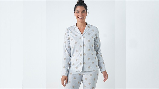 Sadakatsiz Bahar'ın Puantiye Detaylı Pijama Takımı